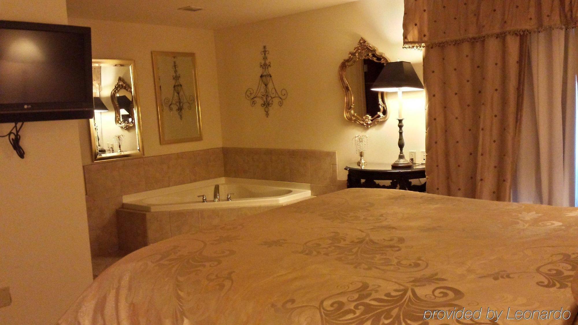 Holiday Inn Express & Suites Albany Airport Area - Latham By Ihg Bagian luar foto