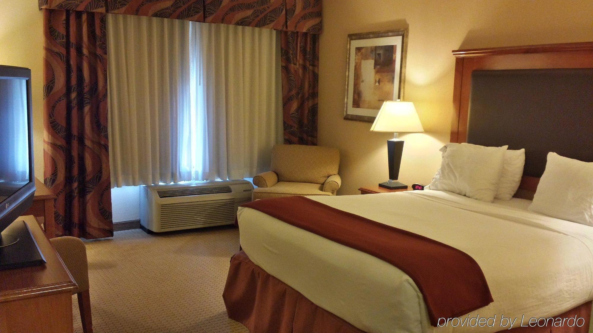 Holiday Inn Express & Suites Albany Airport Area - Latham By Ihg Bagian luar foto